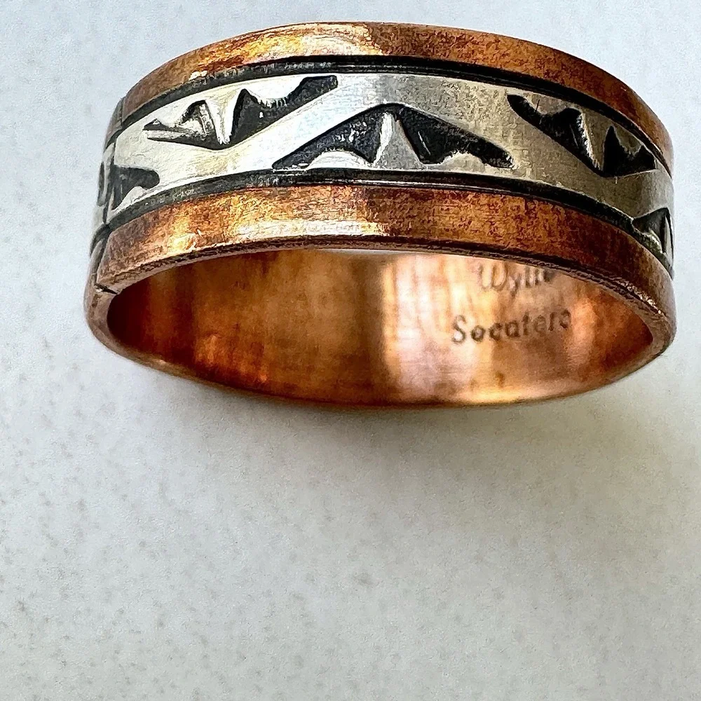 Mens Navajo Sterling Copper Wedding Band Sz‎ 13 Ring Signed Secatero Native Amer